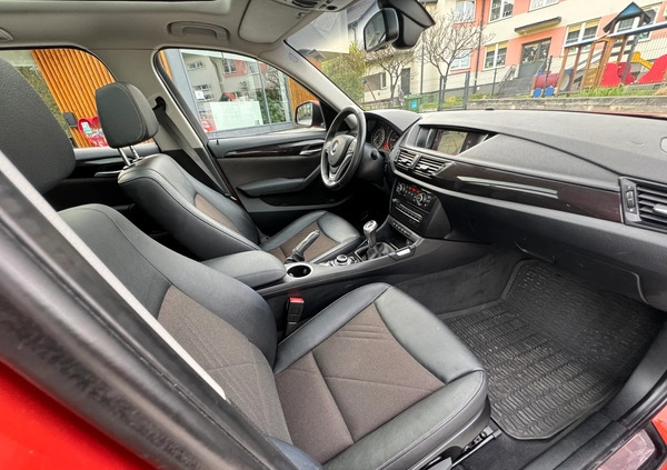 BMW X1 cena 52900 przebieg: 142000, rok produkcji 2013 z Tarnów małe 352